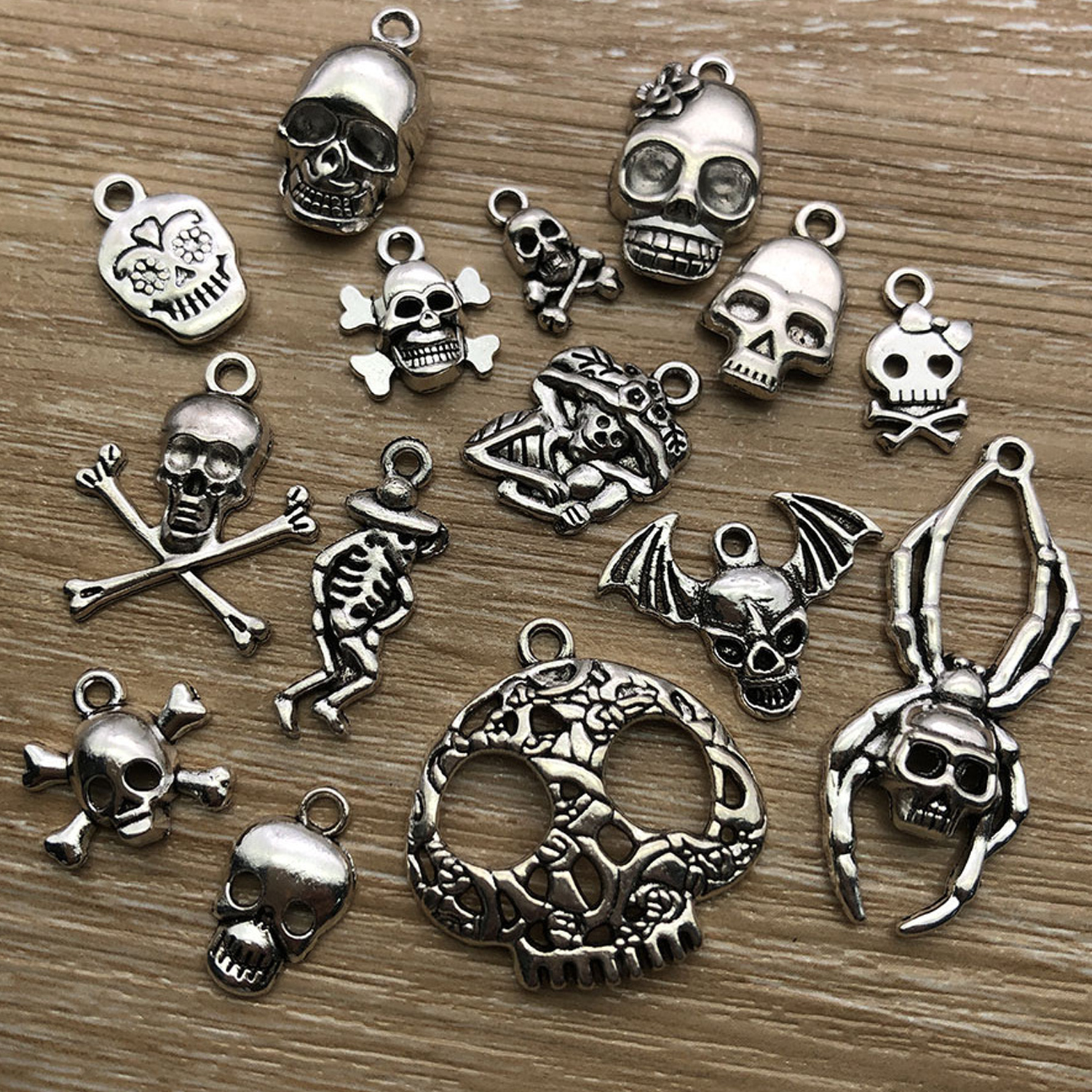 50pcs Halloween Charms – Vinta - огляд і ціна Cosplay Bat Prop